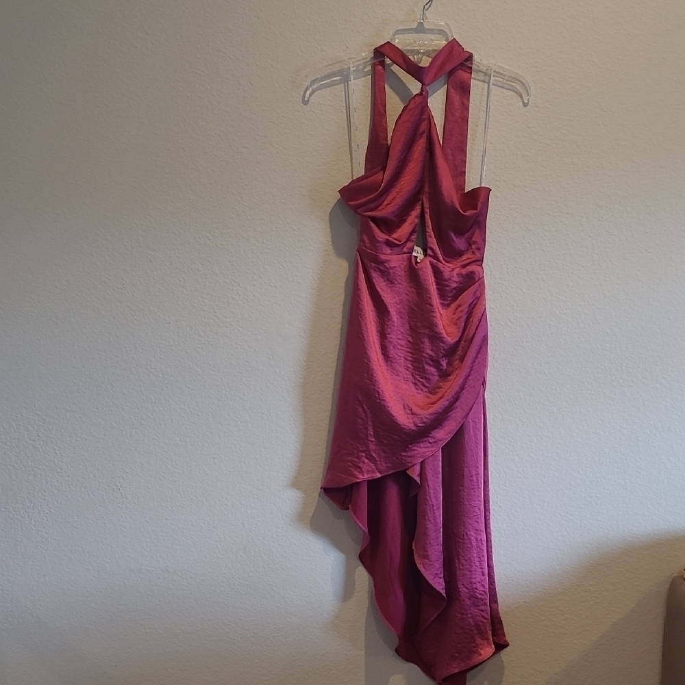 Elliatt X Revolve Caroline Halter Dress In Ruby Satin Size XS NWT - Picture 6 of 15